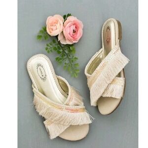 JOYFOLIE Deandra Cream Fringe Sequin Embellished Slip On Sandals Size 6 NEW